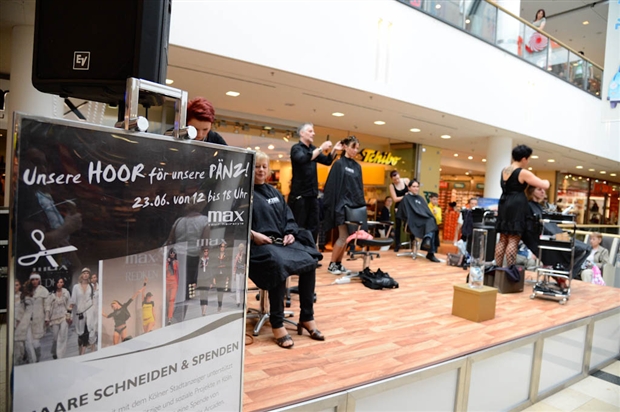 Kölner lassen Haare für „Pänz