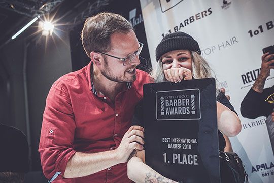 Tsvetelina Gergova Aus Bulgarien Ist Die Gewinnerin Der International Barber Awards 18 Friseur Com